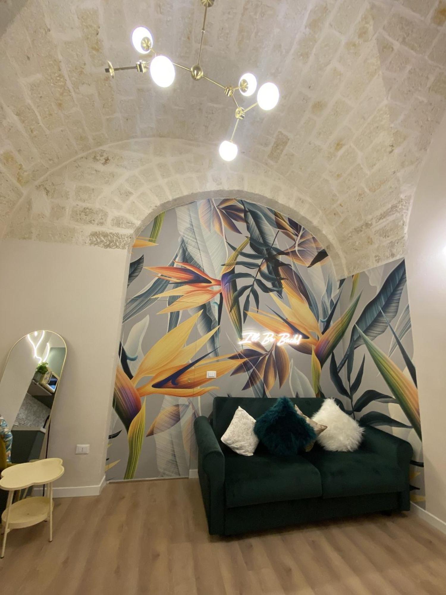 Quiet And Stylish - Bari City Center, Minutes To Station Extérieur photo